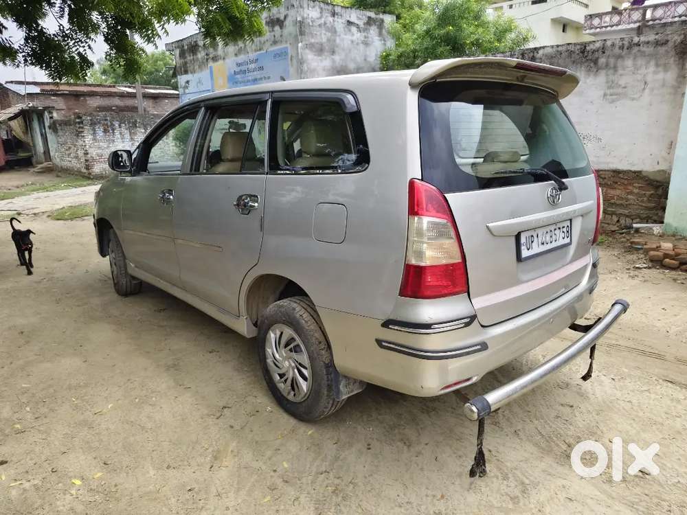 Toyota Innova 2.5 Diesel 2012 Model
