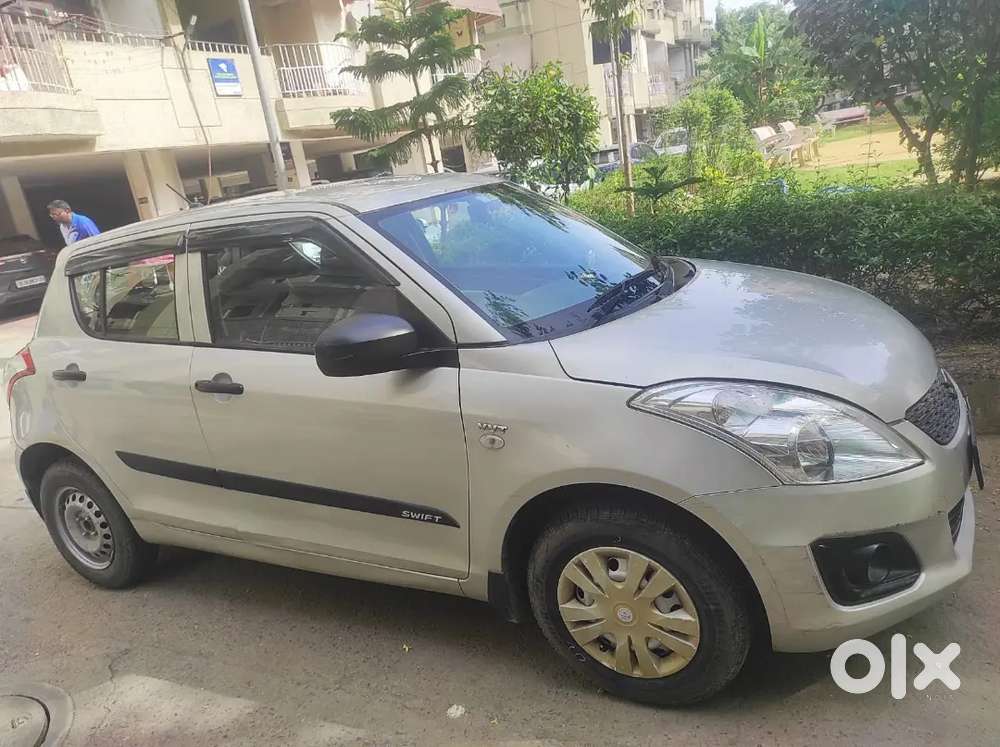 2017 Maruti Suzuki Swift Lxi (o)