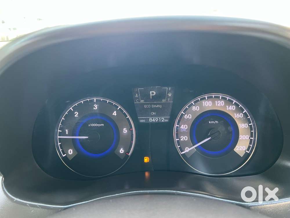 Hyundai Verna 1.6 Sx (o) Crdi At, 2014, Diesel
