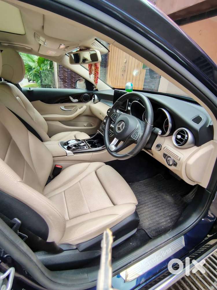 Mercedes-benz C-class 2018 Diesel 33442 Km Driven