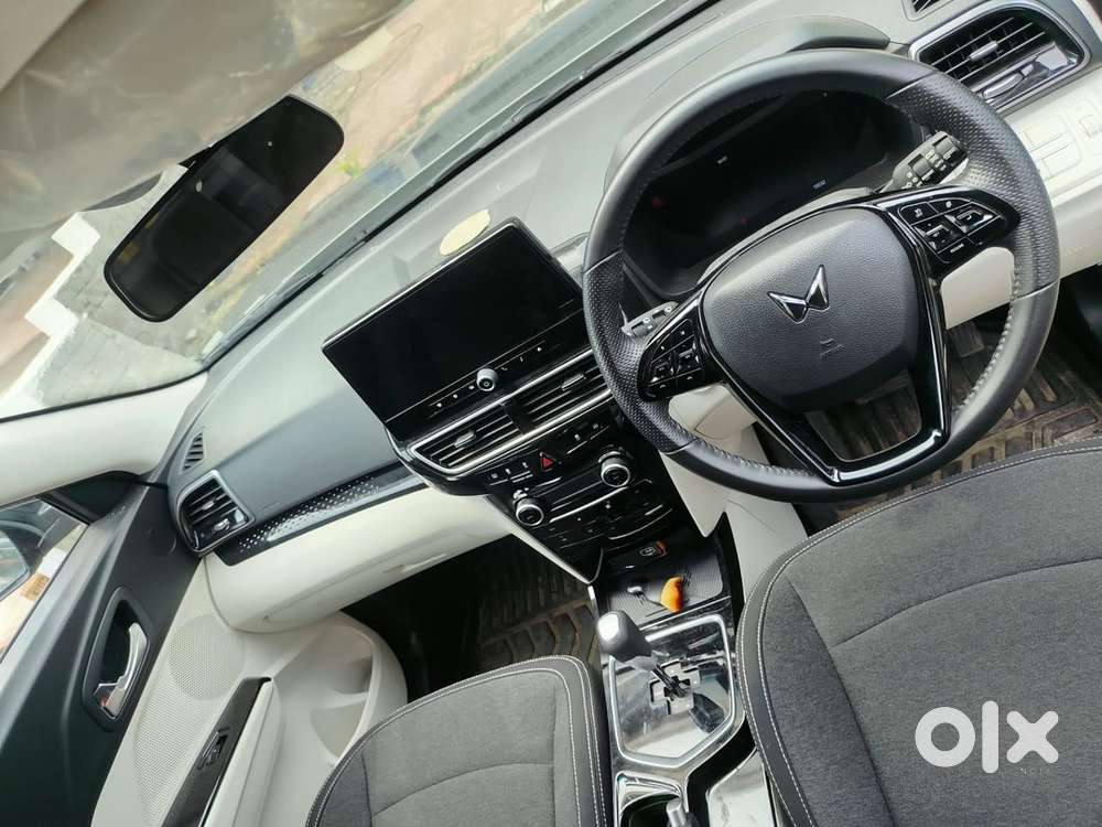 Mahindra Xuv 3xo 2024