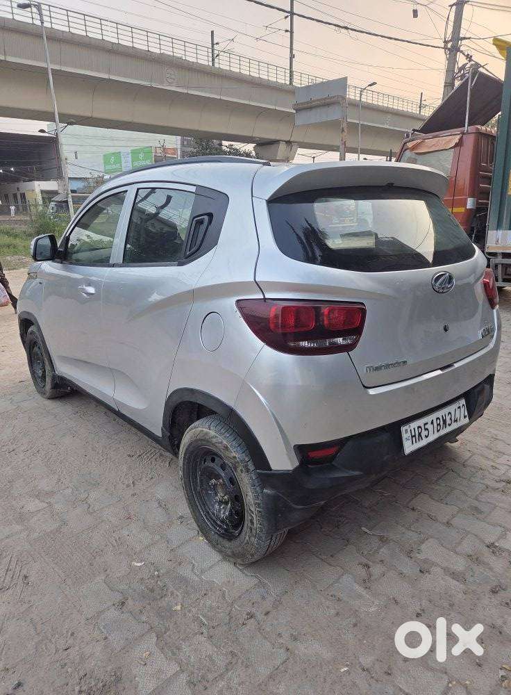 Mahindra Kuv 100 Mahindra-kuv-100-d75-k8, 2017, Diesel