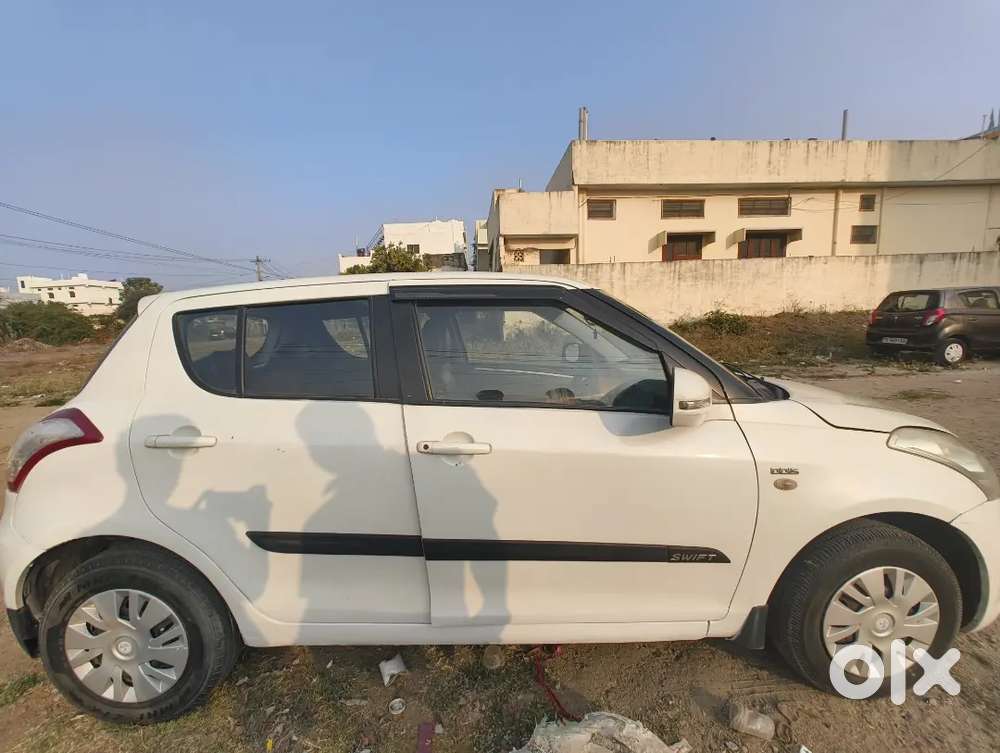 Maruti Suzuki Swift 2016