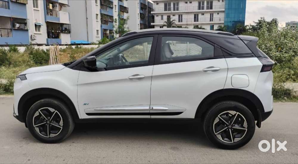 Tata Nexon Ev Empowered Plus Lr, 2024, Electric