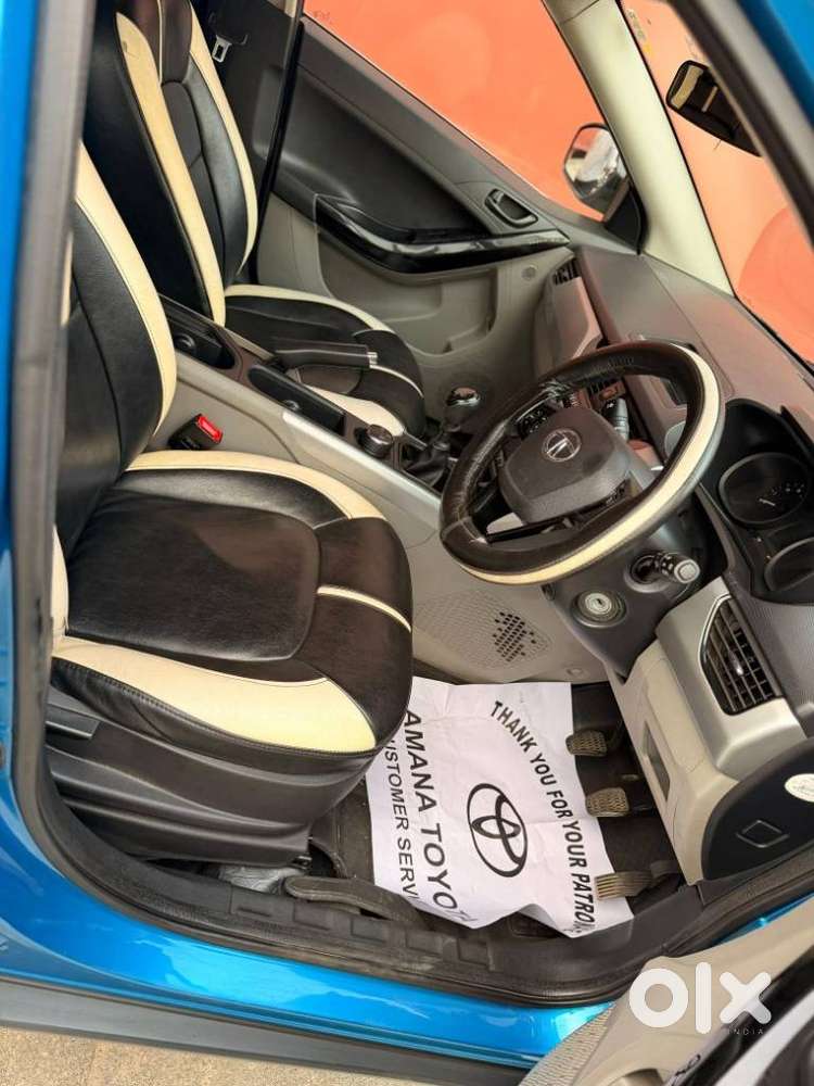 Tata Nexon, 2018, Petrol