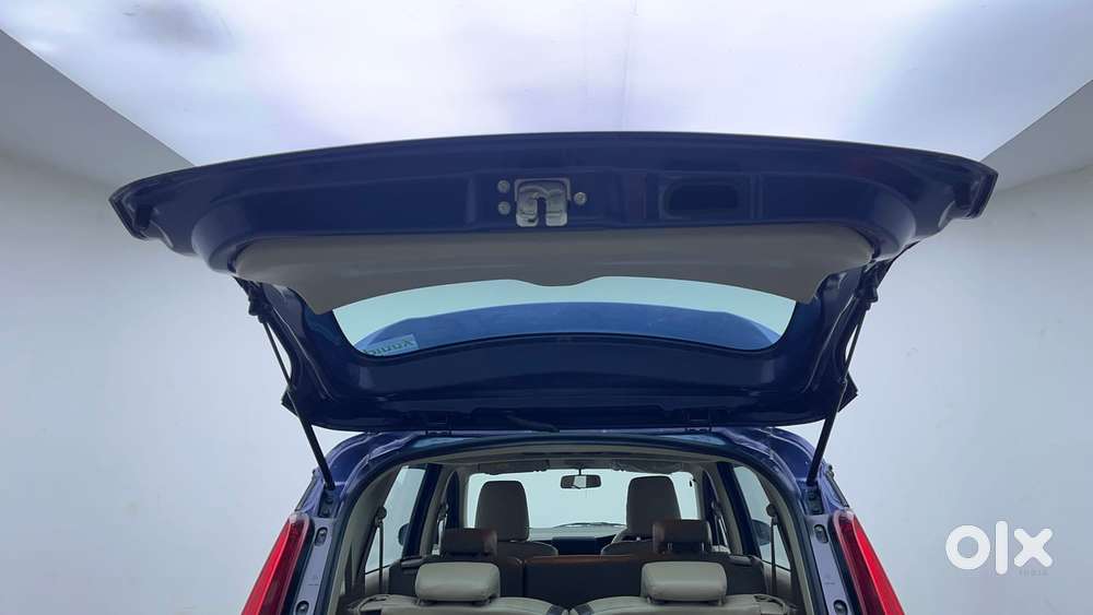 Maruti Suzuki Ertiga Vxi At, 2020, Petrol