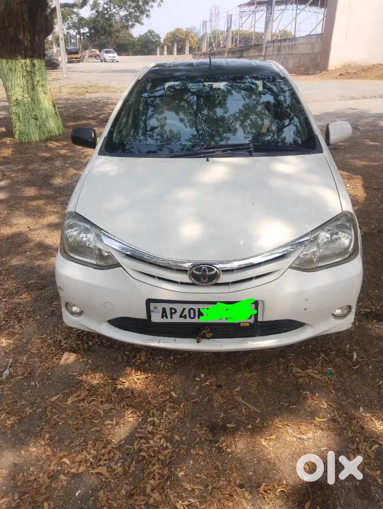 Toyota Etios 2011 Cng & Hybrids 158000 Km Driven