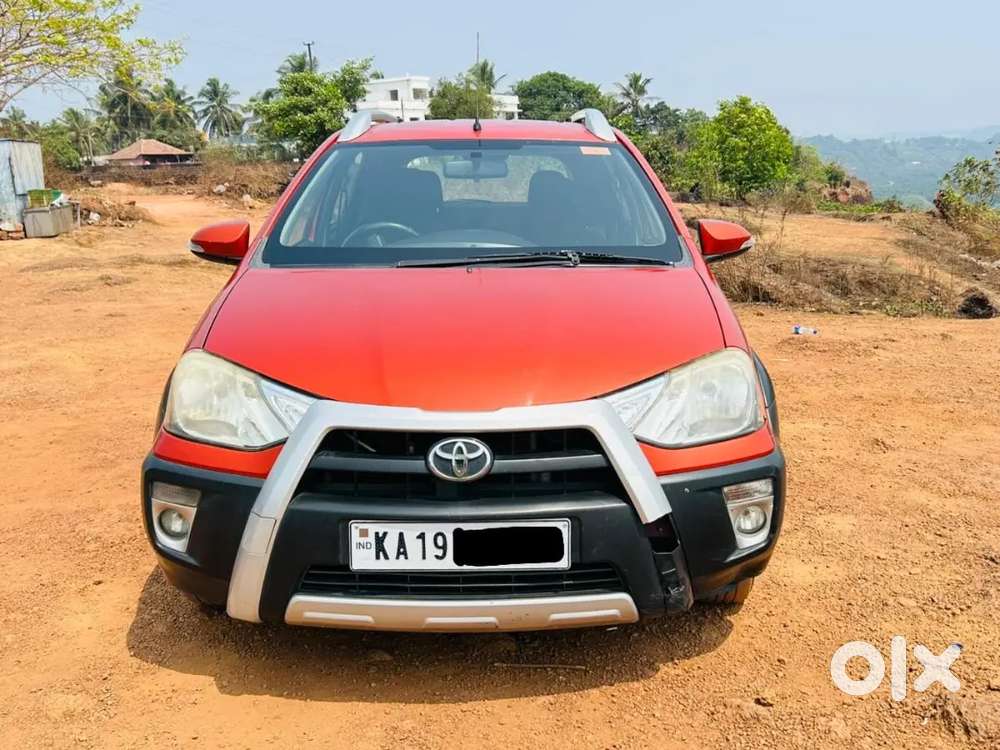 Toyota Etios Cross 2014 Diesel 90000 Km Driven