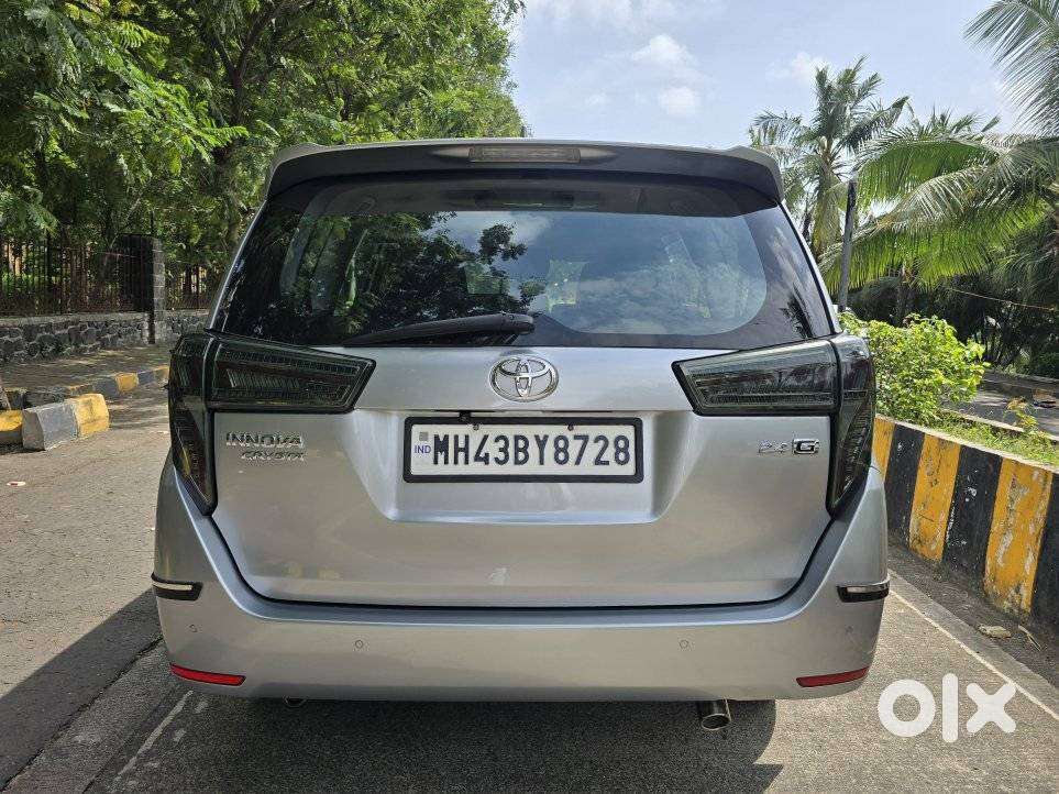 Toyota Innova Crysta [2020-ongoing] 2.4 Gx At 8 Str, 2022, Diesel