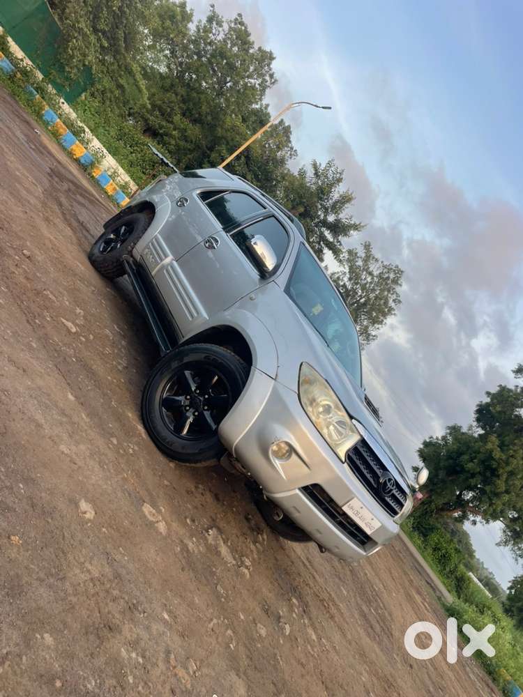 Toyota Fortuner Diesel Manual 2009
