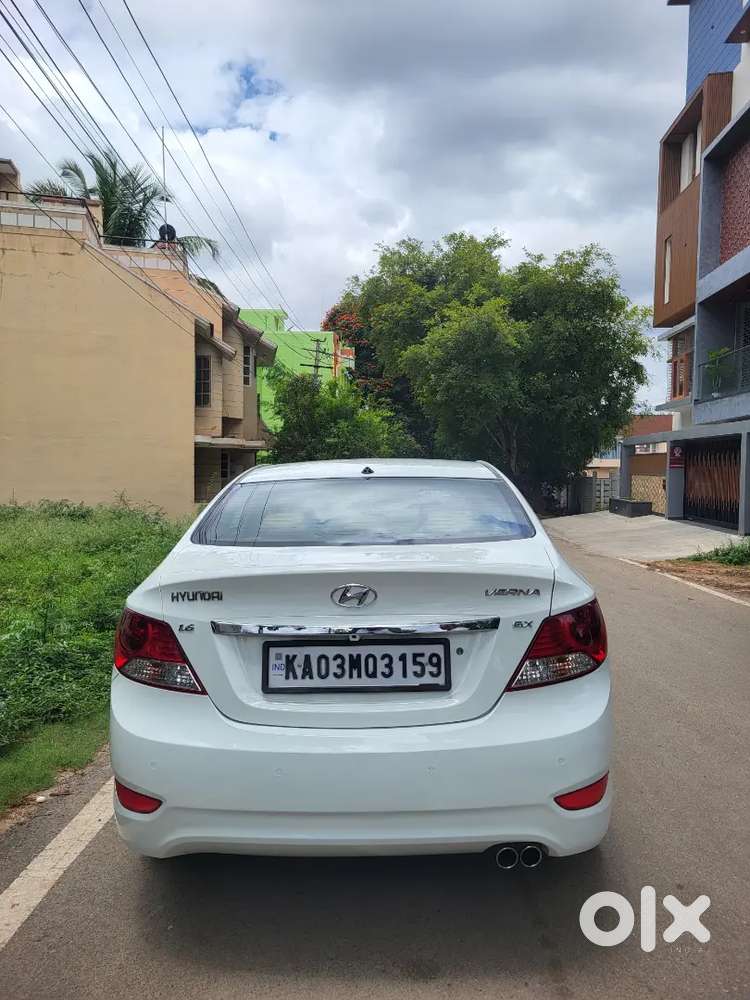 Hyundai Verna 2012 Diesel Manual