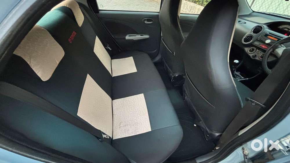 Toyota Etios V Sp, 2012, Petrol