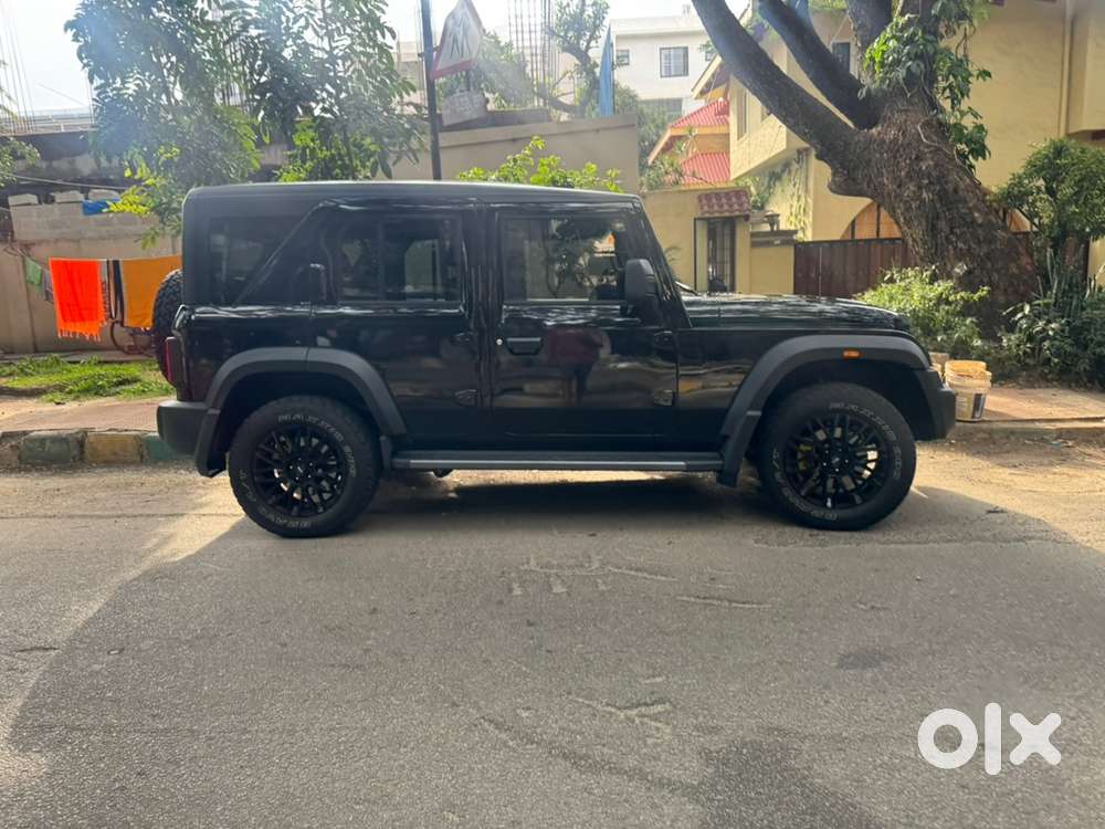 Mahindra Thar Roxx Petrol 2026 - 1500 Kms Only