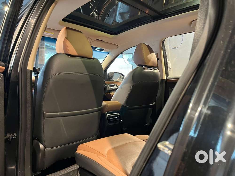 2023 Mg Hector Plus