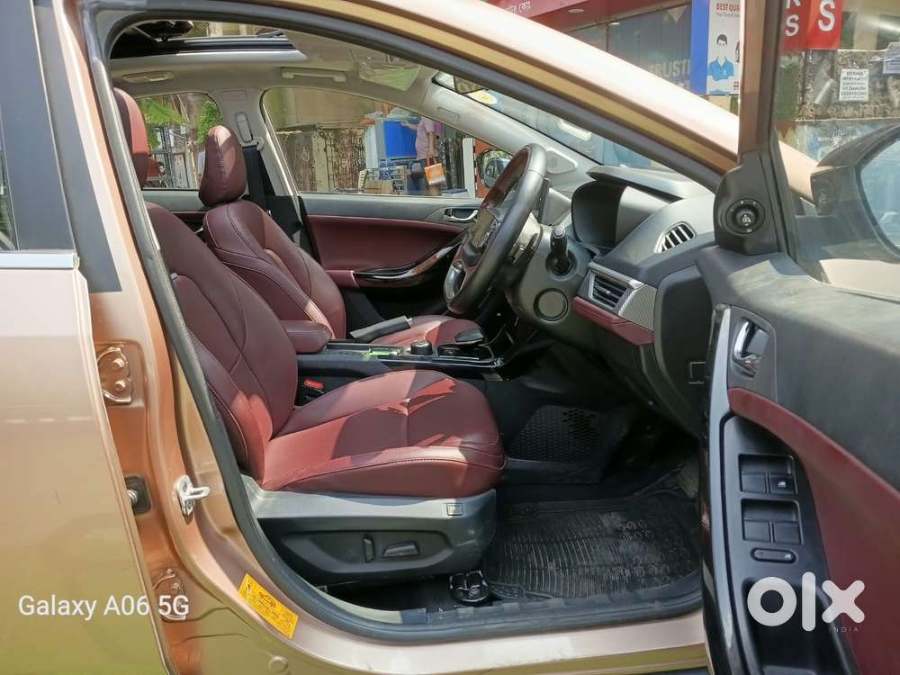 Tata Curvv Accomplished S 1.2 Revotron Petrol 7dca, 2025, Petrol
