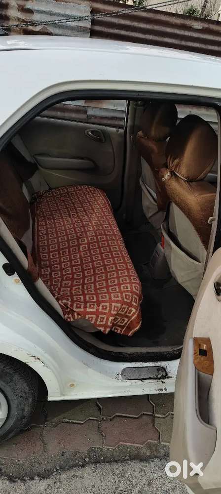 Honda City Zx 2006 Cng & Hybrids 125000 Km Driven