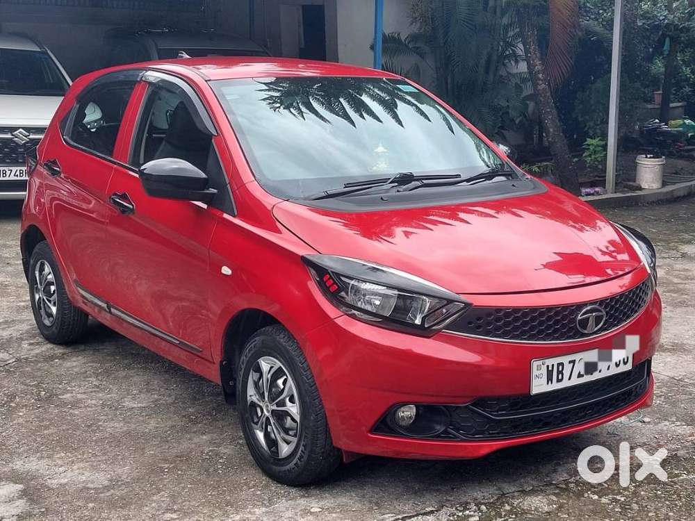 Tata Tiago Xe, 2019, Petrol