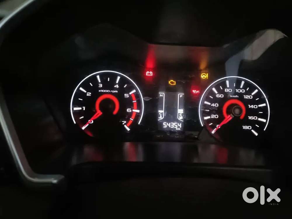 Mahindra Kuv100 Nxt 2016 Petrol 54354 Km Driven