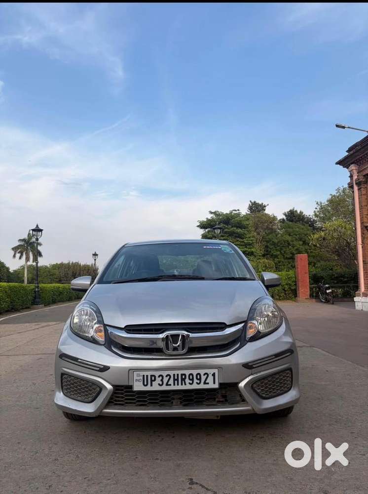 Honda Amaze 2nd Gen 2017 Petrol 40206 Km Driven