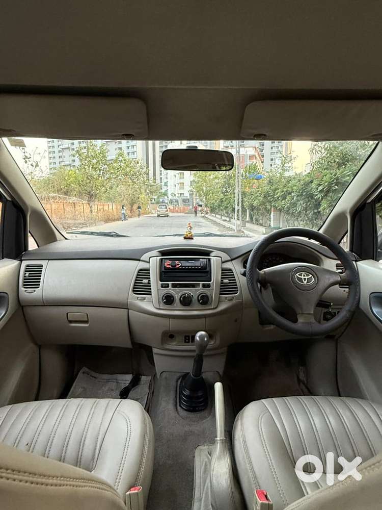 Toyota Innova Diesel 2012