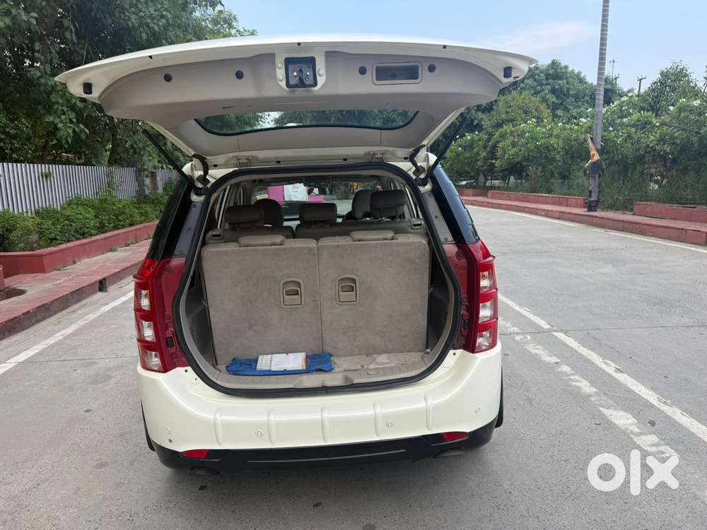 Mahindra Xuv500 At W10 Fwd, 2017, Diesel