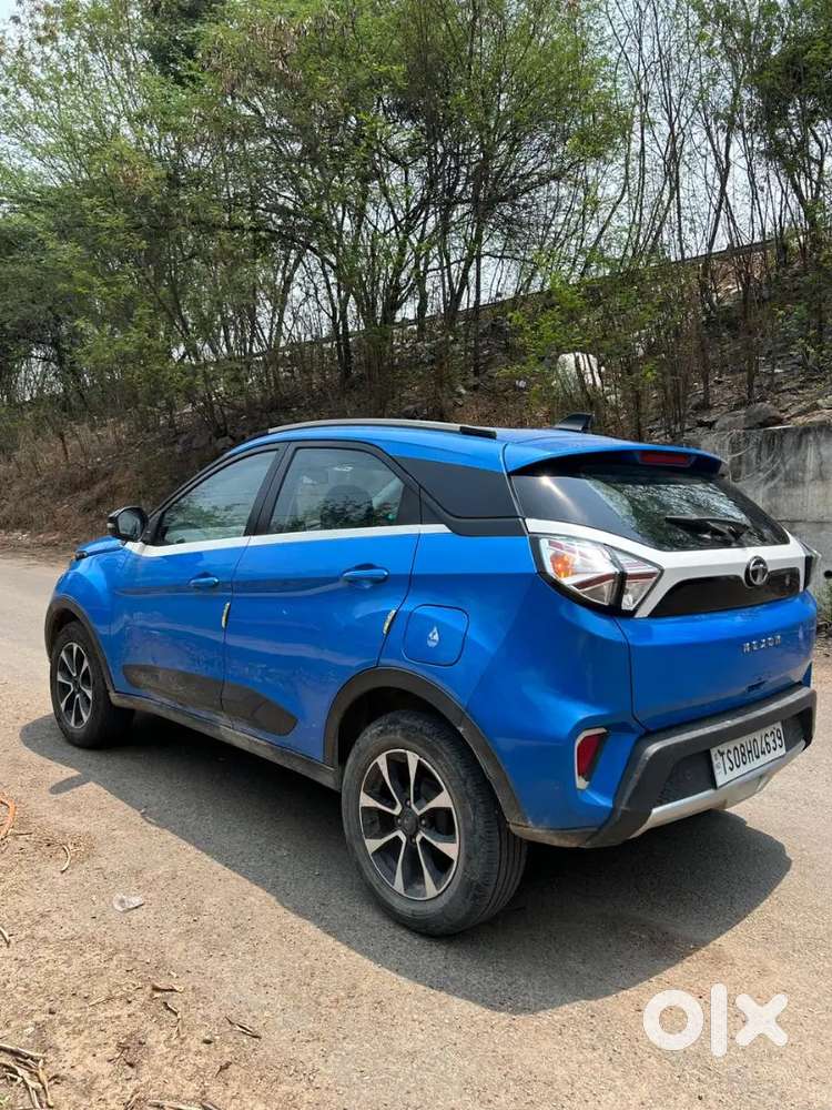 Tata Nexon Genuine Sell, Price Negotiable