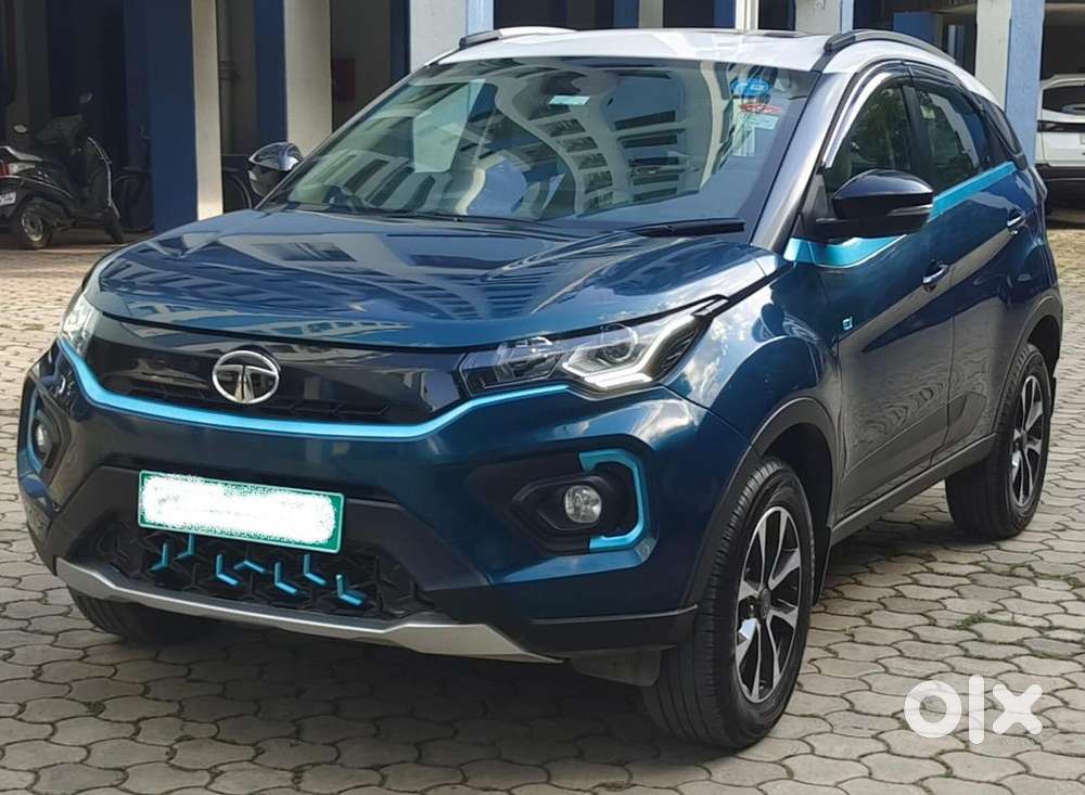 Tata Nexon Ev Xz Plus Lux (sunroof)