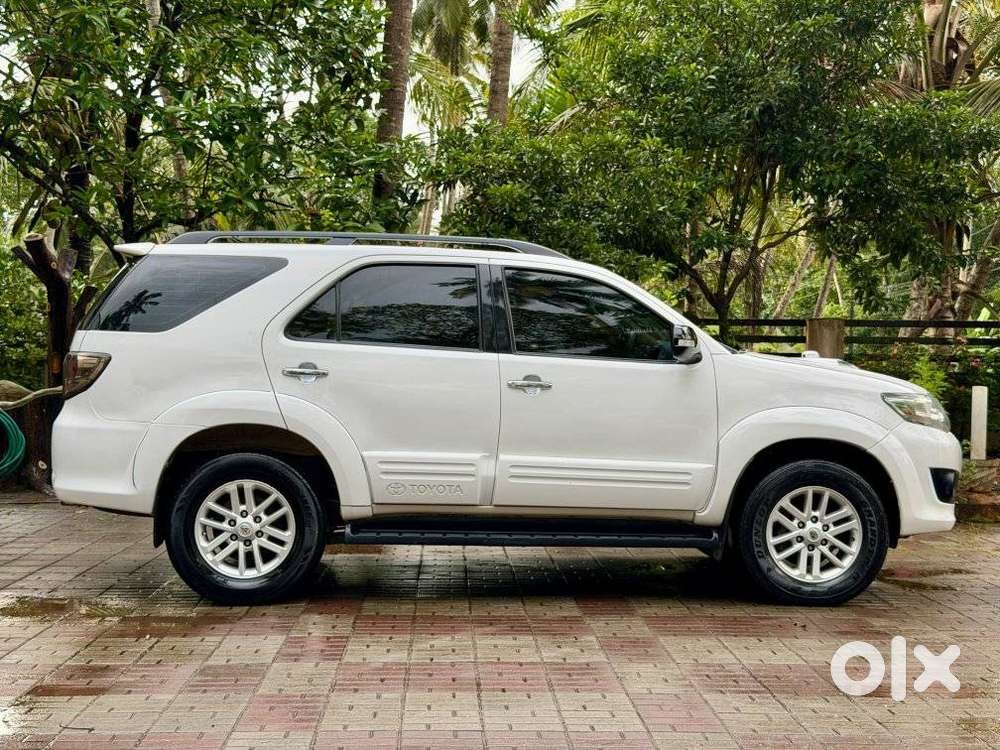 Toyota Fortuner 3.0 4x4 Manual, 2014, Diesel