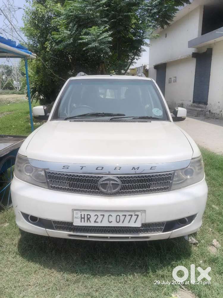 Tata Safari Storme 2013 Diesel Car