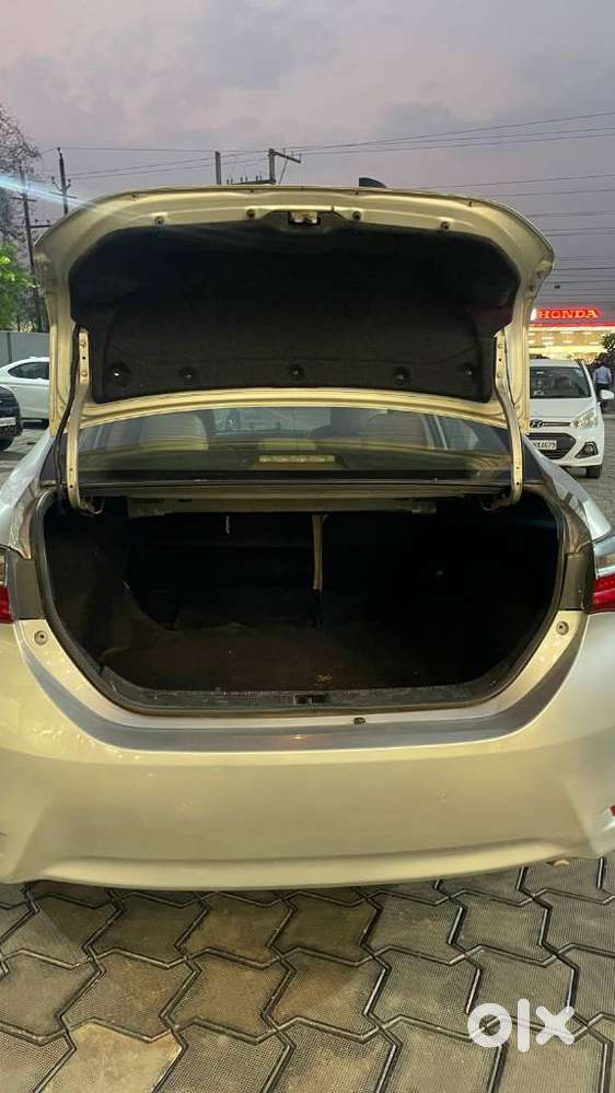 Toyota Corolla Altis Vl, 2017, Petrol