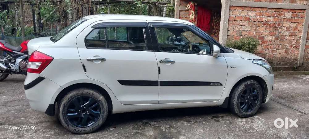 Maruri Suzuki Swift Dzire