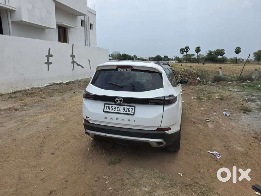 Tata Safari – Excellent Condition  Company Serviced  New Tyres