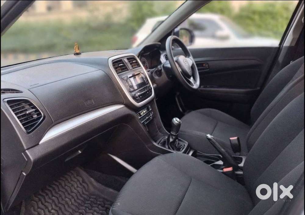 Maruti Suzuki Brezza 1.5 Vxi Smart Hybrid, 2021, Petrol