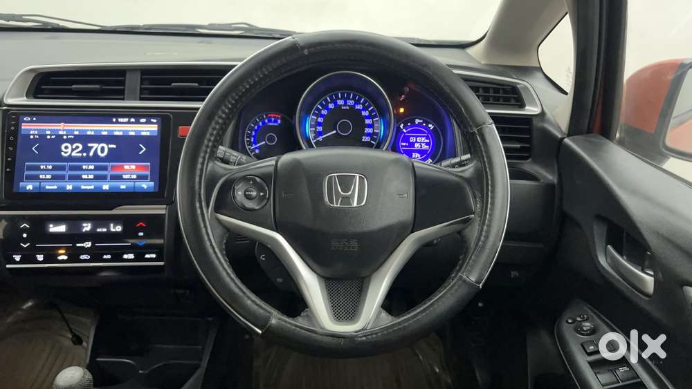 Honda Jazz [2020-2023] 1.2 Vx I-vtec Mt, 2015, Petrol