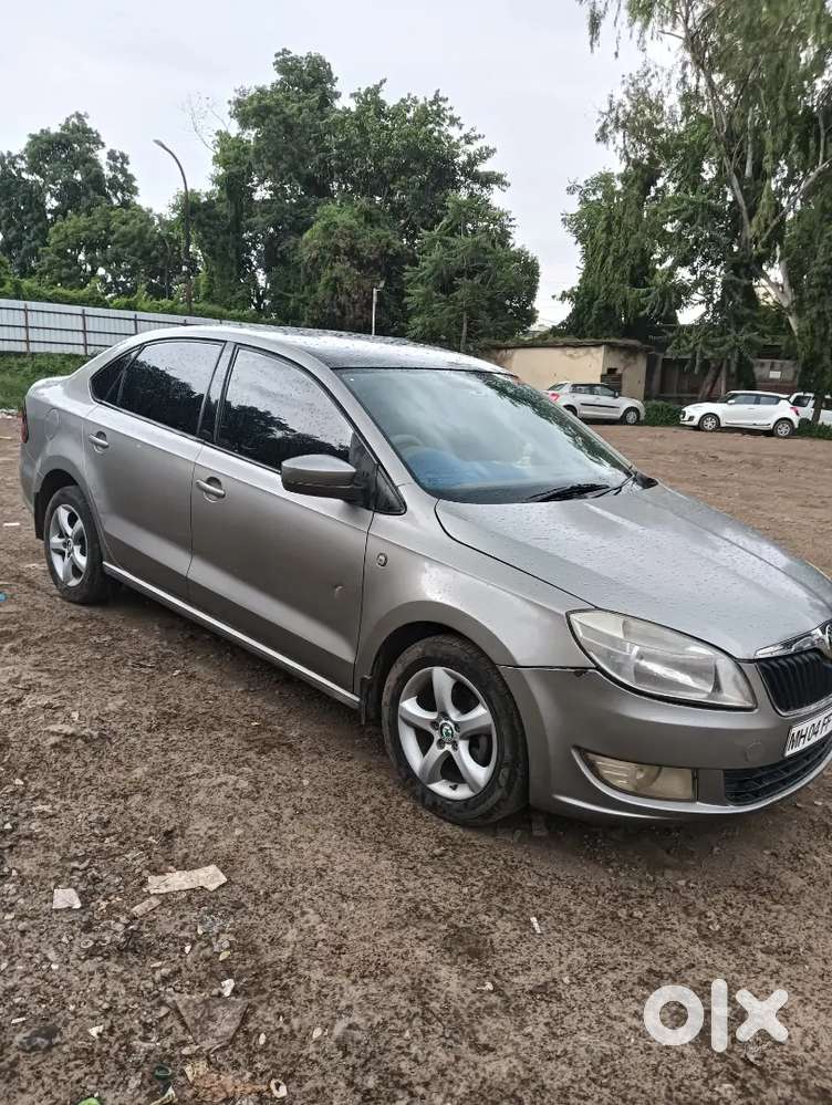 Skoda Rapid Tsi 2012
