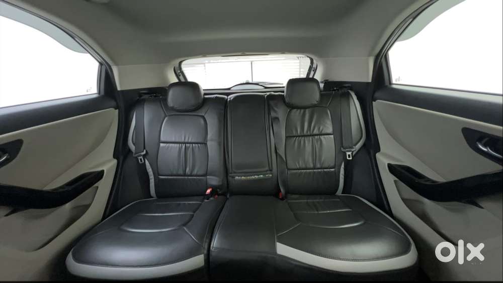 Tata Nexon 1.2 Revotron Xz Plus, 2023, Petrol