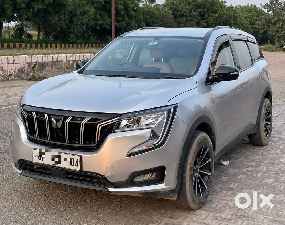 Mahindra Xuv700 Petrol 2023 Mt