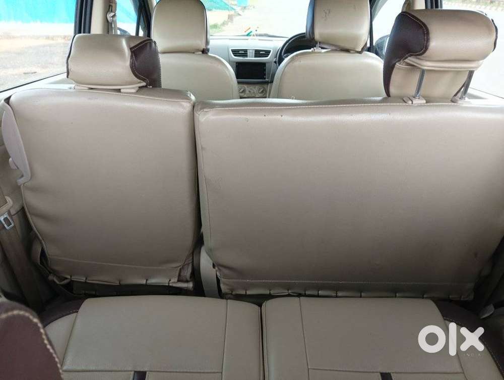 Maruti Suzuki Ertiga Zxi Plus , 2017, Petrol