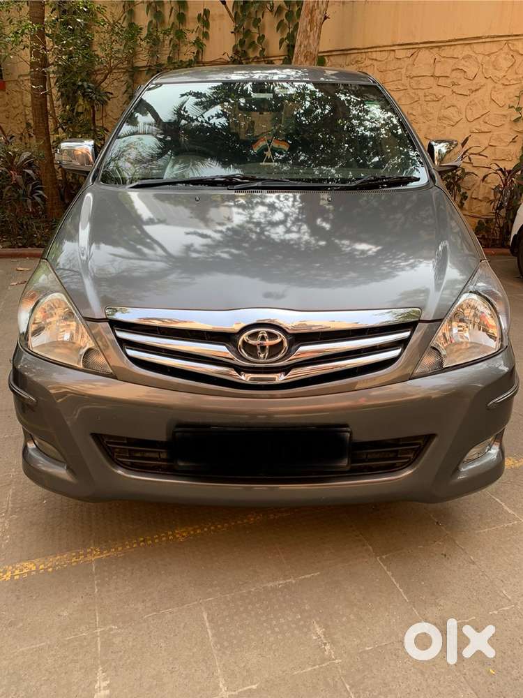 Toyota Innova 2011 Diesel Well Maintained