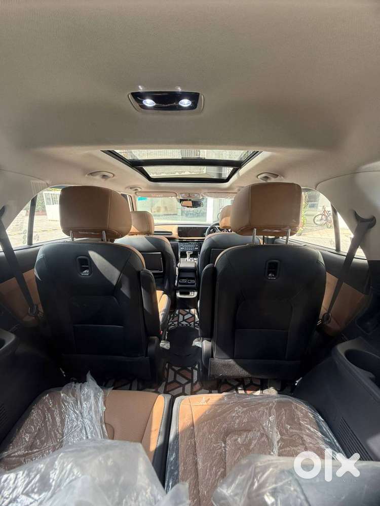 Showroom Condition Hyundai Alcazar Signature – Top Variant Petrol Auto