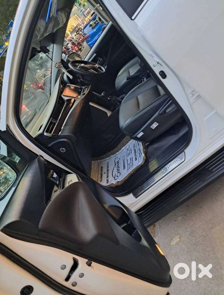 Toyota Innova Crysta 2.4 Z 7 Str, 2024, Diesel