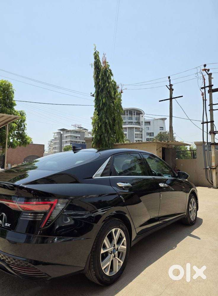 Hyundai Verna 1.5 Sx Petrol Mt, 2024, Cng & Hybrids