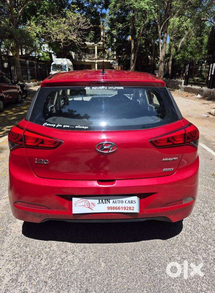 Hyundai I20 Magna 1.2 Mt, 2015, Petrol