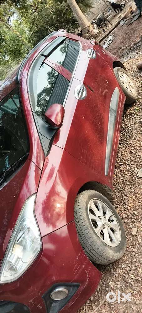 Hyundai Grand I10 2015 Petrol 215000 Km Driven