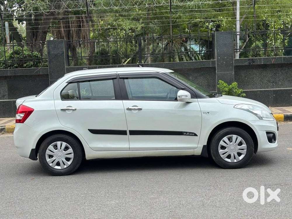 Maruti Suzuki Dzire 1.2 Vxi, 2012, Cng & Hybrids