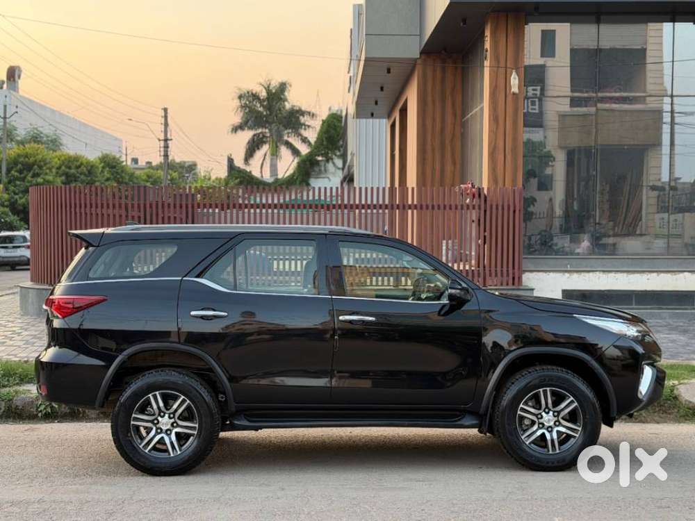 Toyota Fortuner 3.0 4x2 Automatic, 2019, Diesel
