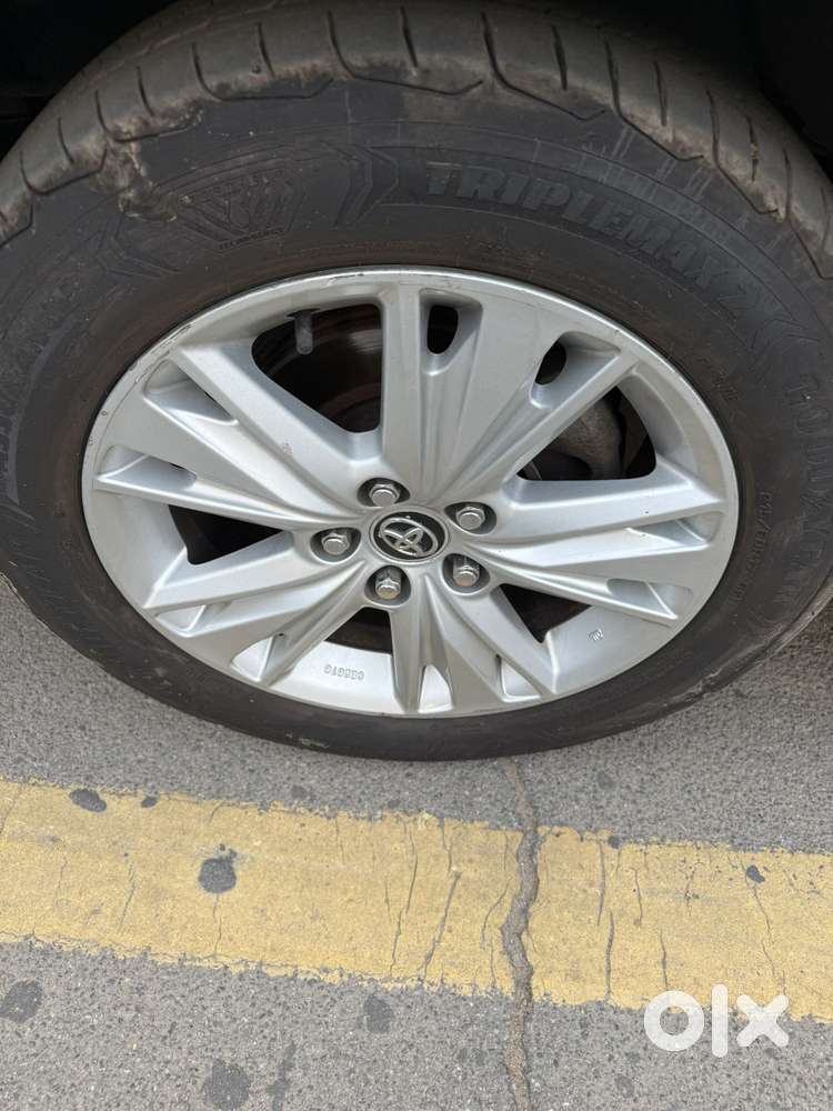 Toyota Innova Crysta 2.8z Automatic, 2018, Diesel