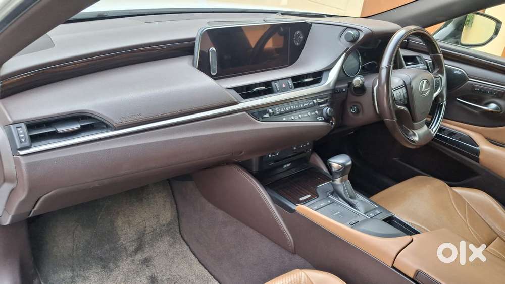 Lexus Es 300h, 2020, Petrol