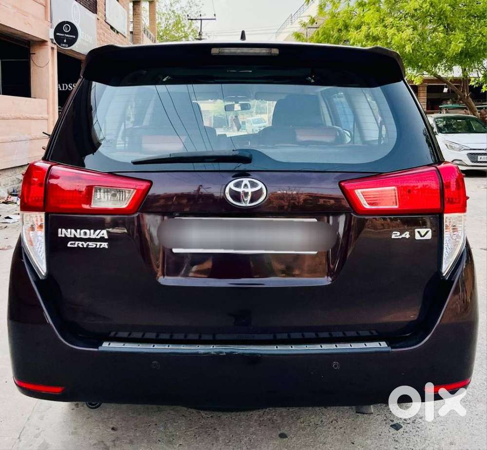 Toyota Innova Crysta 2.4 V 7 Str, 2019, Diesel