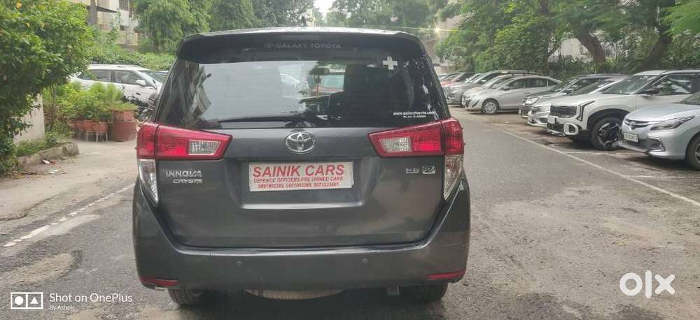 Toyota Innova Crysta 2.8z Automatic, 2016, Diesel